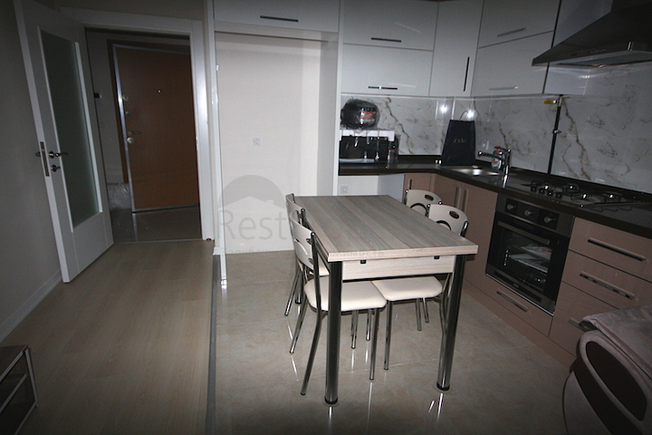 شقة1+1 ضمن واحد من أفخر المجمعات في انطاليا