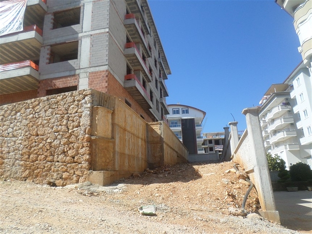 شقق بتصاميم مختلفة في مركز ألانيا