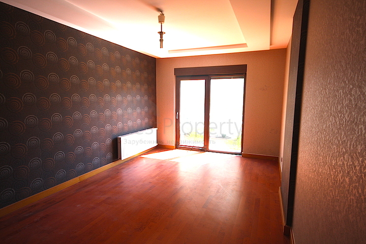 شقة باربع غرف نوم في أنطاليا ضمن مجمع سكني فاخر 