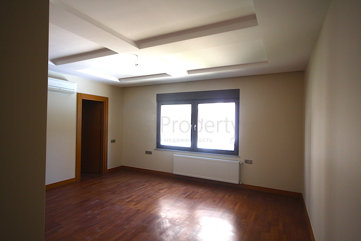 شقة باربع غرف نوم في أنطاليا ضمن مجمع سكني فاخر 