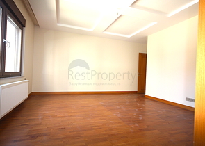 شقة باربع غرف نوم في أنطاليا ضمن مجمع سكني فاخر 