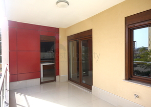 شقة باربع غرف نوم في أنطاليا ضمن مجمع سكني فاخر 