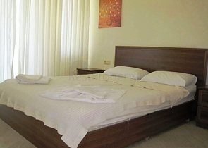 فيلا رائعة على شاطئ المتوسط في فيتهية