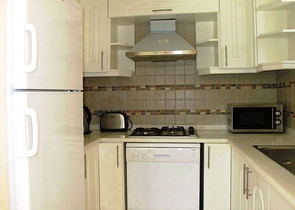 فيلا رائعة على شاطئ المتوسط في فيتهية