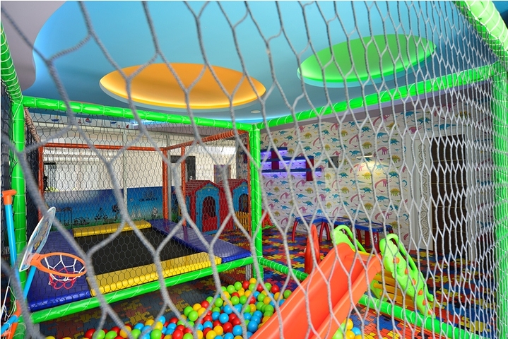 شقة بغرفة نوم ضمن مجمع حديث ومتطور في أفسللار 