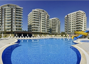 شقة بغرفة نوم ضمن مجمع حديث ومتطور في أفسللار 