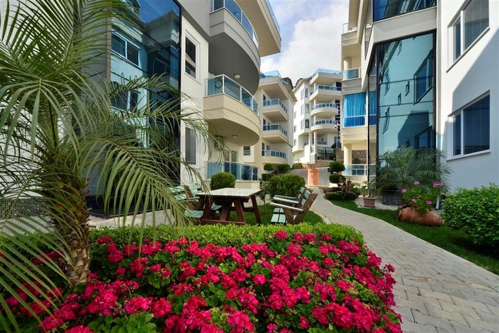 شقق عصرية للبيع في ألانيا 