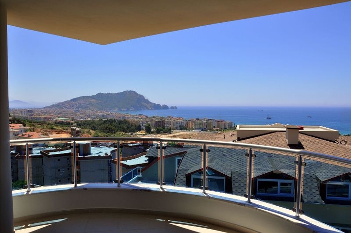 شقق عصرية للبيع في ألانيا 