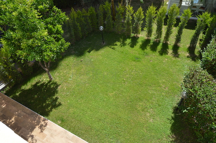 فيلا بست غرف نوم قريبة من شلالات دودين في لارا / أنطاليا