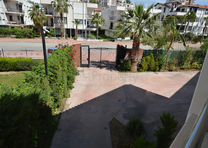 فيلا بست غرف نوم قريبة من شلالات دودين في لارا / أنطاليا