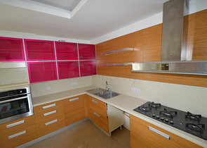 فيلا بست غرف نوم قريبة من شلالات دودين في لارا / أنطاليا