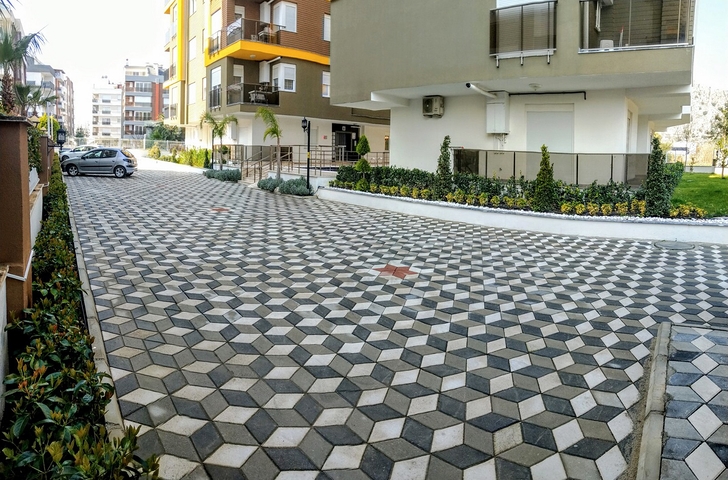 مشروع استثماري قريب من نادي اليخت في انطاليا