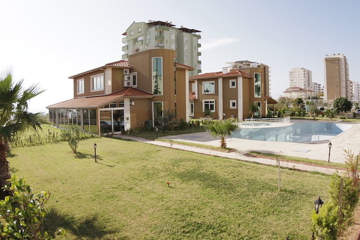 فيلا الرفاهية المطلقة على شاطئ المتوسط في أنطاليا