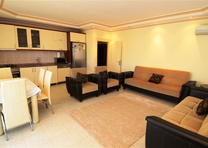 بينت هاوس باطلالة رائعة في ماهموت لار 