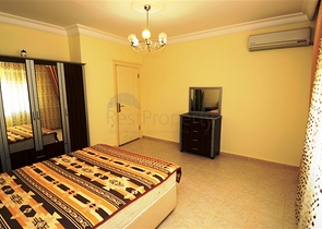 بينت هاوس باطلالة رائعة في ماهموت لار 