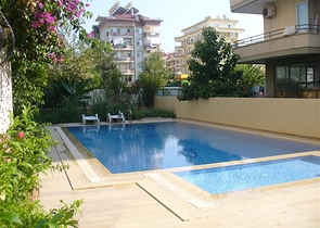 بينت هاوس باطلالة رائعة في ماهموت لار 