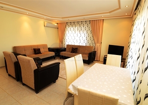 بينت هاوس باطلالة رائعة في ماهموت لار 