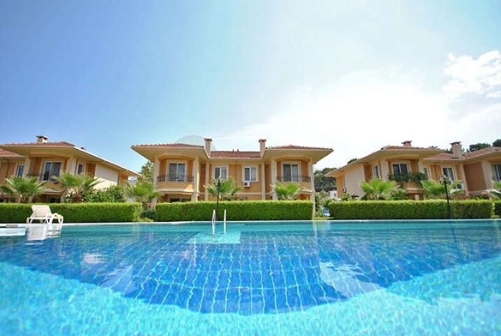 فيلا في وسط الطبيعة الساحرة باطلالة رائعة في كيمير