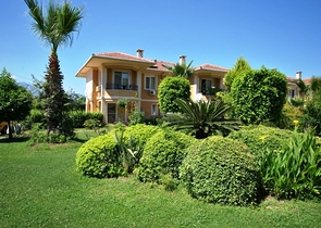 فيلا في وسط الطبيعة الساحرة باطلالة رائعة في كيمير