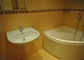 فيلا في وسط الطبيعة الساحرة باطلالة رائعة في كيمير