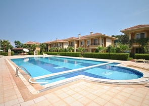 فيلا في وسط الطبيعة الساحرة باطلالة رائعة في كيمير