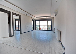 شقق بتصاميم مختلفة ضمن مجمع سكني عصري في أنطاليا