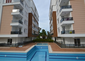 شقق مختلفة ضمن مجمع سكني حديث في انطاليا