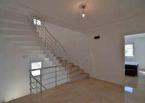 فيلا باطلالة بانورامية رائعة على شواطئ المتوسط في ألانيا / كاركي جاك