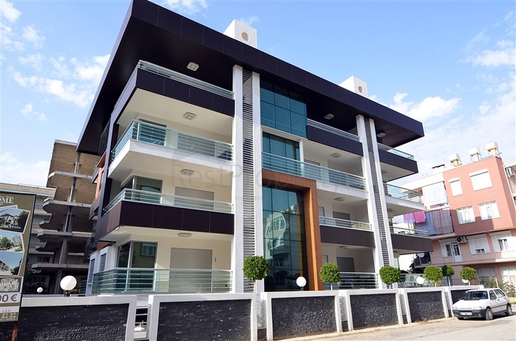 بينت هاوس في موقع مميز أوبا /الانيا