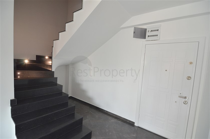 بينت هاوس في موقع مميز أوبا /الانيا