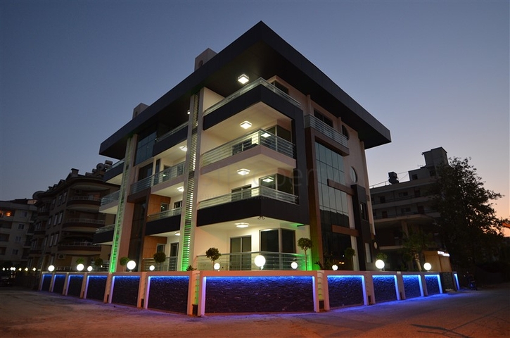 بينت هاوس في موقع مميز أوبا /الانيا