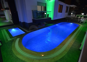 بينت هاوس في موقع مميز أوبا /الانيا