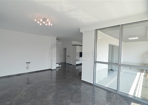 بينت هاوس في موقع مميز أوبا /الانيا