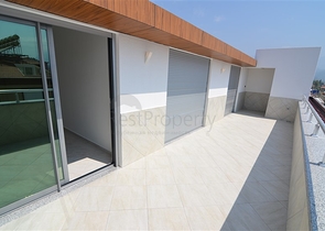 بينت هاوس في موقع مميز أوبا /الانيا