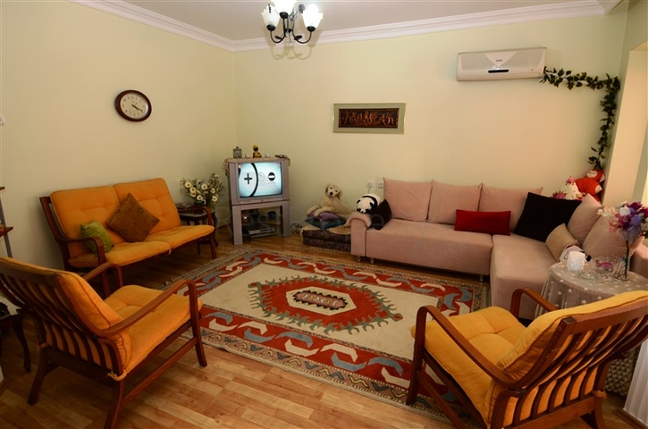 شقة1+1 واسعة جدا ومؤثثة بالكامل في ماهموت لار 