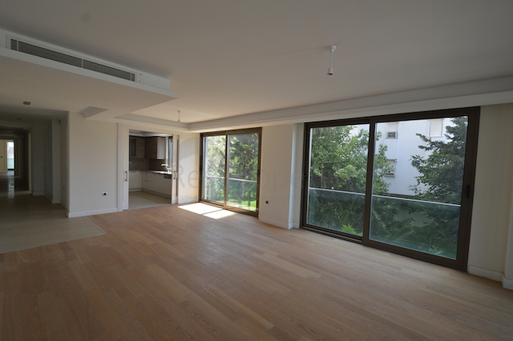 الرفاهية المطلقة 4 غرف نوم + صالة على البحر في أنطاليا 