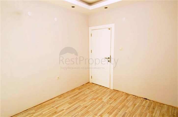 شقة 1+1 في أوبا بسعر جيد