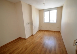 دوبلكس باطلالة بانورامية على البحر في أنطاليا