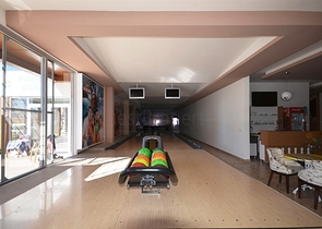 شقة ثلاث غرف و صالة في مجمع راقي في افسلار الانيا