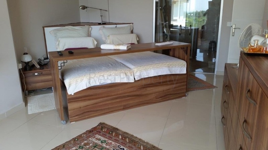 فيلا بموقع مميز في ألانيا /أوبا