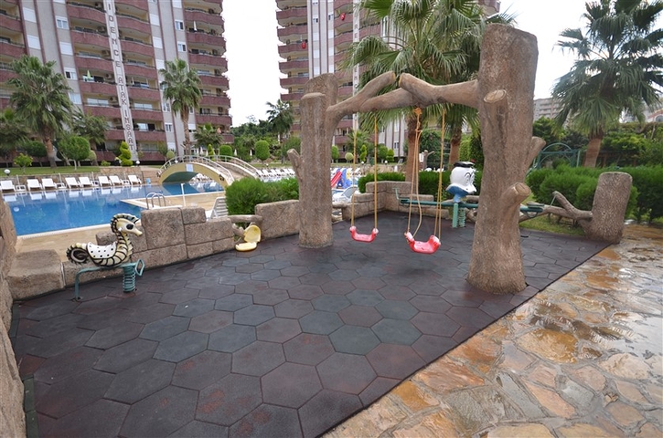 شقة ضمن مجمع سكني فاخر في ماهموت لار 