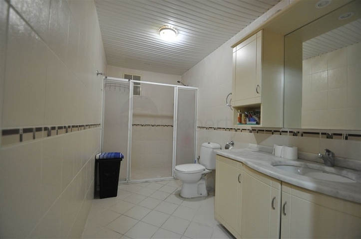 شقة ضمن مجمع سكني فاخر في ماهموت لار 