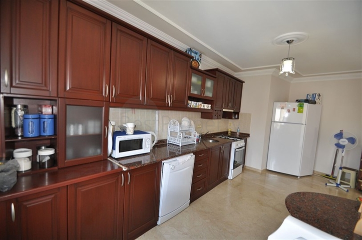 شقة ضمن مجمع سكني فاخر في ماهموت لار 