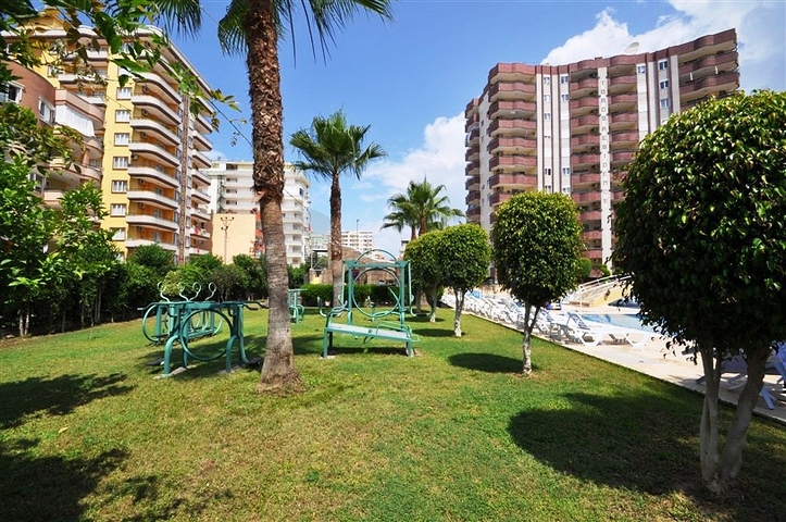 شقة ضمن مجمع سكني فاخر في ماهموت لار 