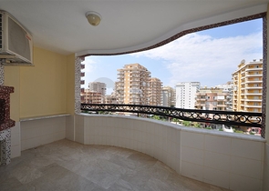 شقة ضمن مجمع سكني فاخر في ماهموت لار 