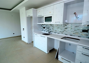 شقة بغرفتي نوم في مجمع عصري ألانيا /توسمور