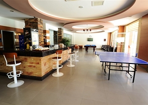 شقة للعطل في مجمع عصري في أفسللار 