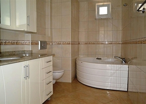 فيلا واسعة بسعر منخفض في قلب ألانيا