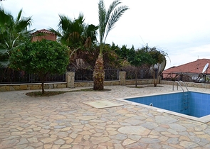 فيلا واسعة بسعر منخفض في قلب ألانيا