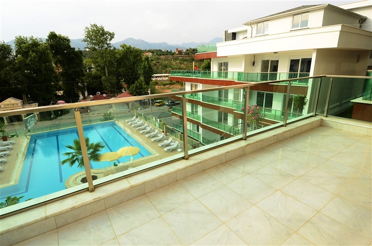 بينت هاوس باطلالة خلابة في كاستيل /ألانيا